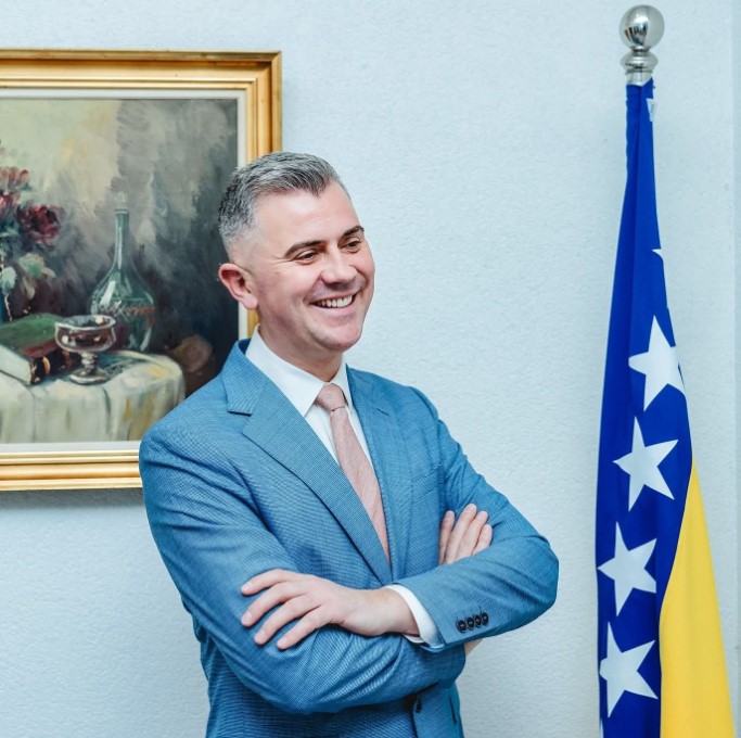  Nedžad Turnadžić: Vizionarske ideje i ozbiljni projekti kompletne logističke usluge
